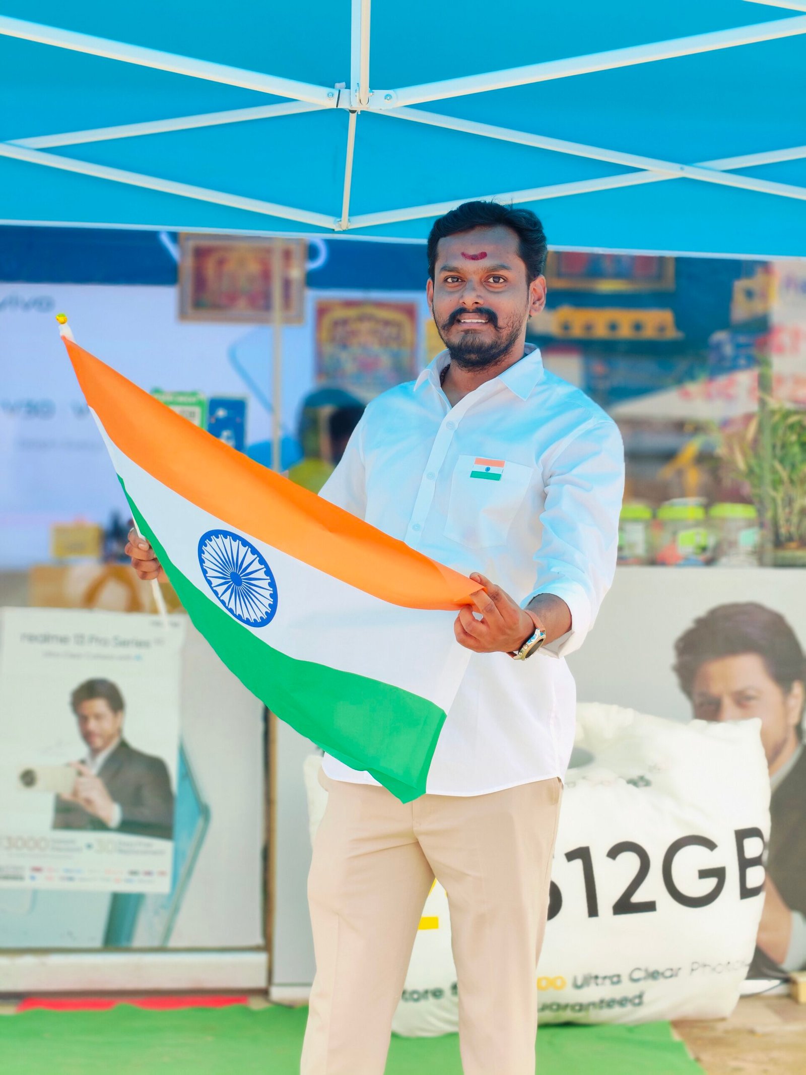 Shiva, Priofile No.354G, Birthe Year1993, Mobile Show Room