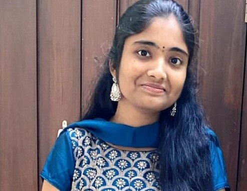 Sowmya, Birth Yr 1999, Btech, Income 4L, MB, Profile No 887B