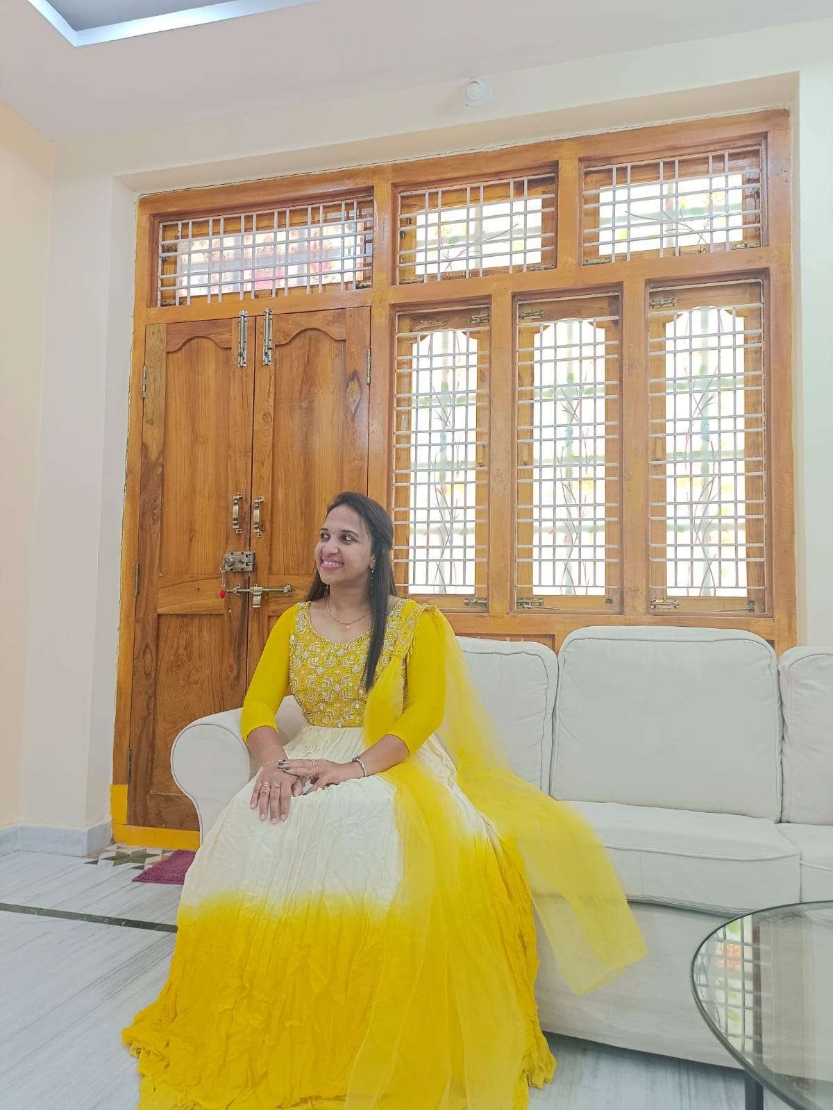 Bindu, Birth Yr 1992, B.Tech,income 22L, MB, Profile No 1058B