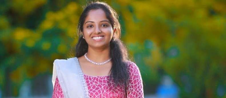 Anusha, Birth Yr 1998,MBBS,MS,(ent)2Year,MB, Profile No 1060B