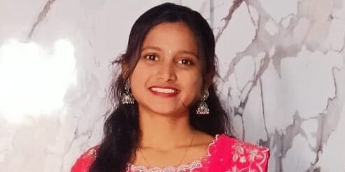 Bhavani,Birth yr1999, B.tech,Income 50k, MB, Profile No 1090B EEE