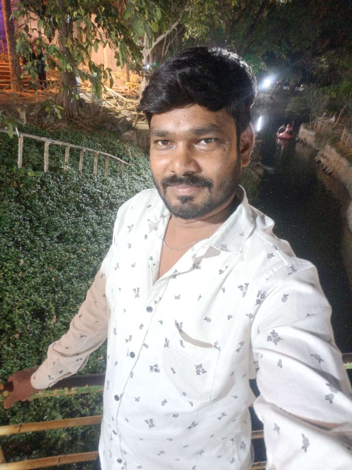 Mahesh, Birth Yr 1993, 10th, Own Car Driving, MB, Profile No 1176G