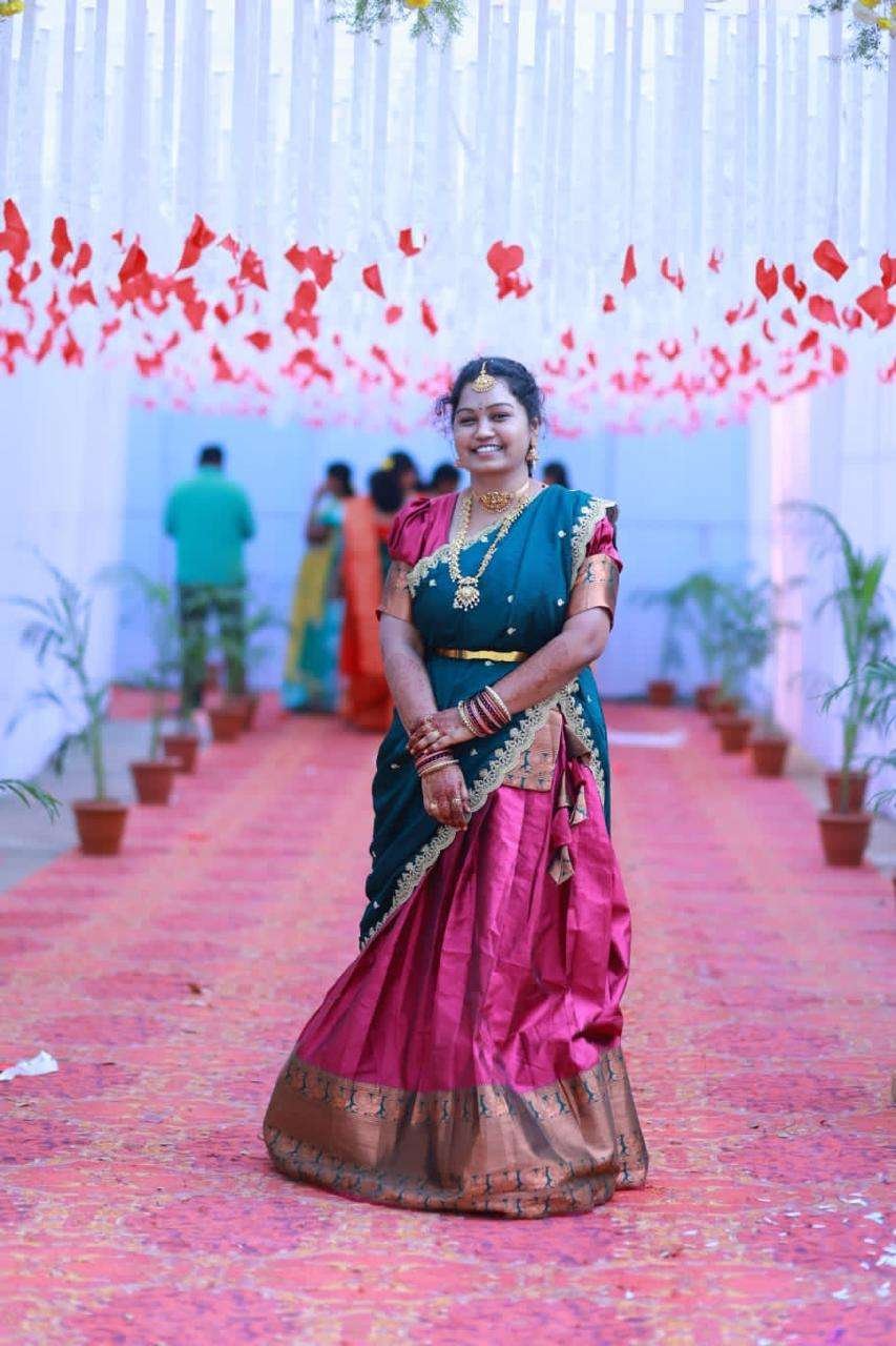 2059B Mounika Rajaka 1998 PG frm Anusha Rajaka Hyd